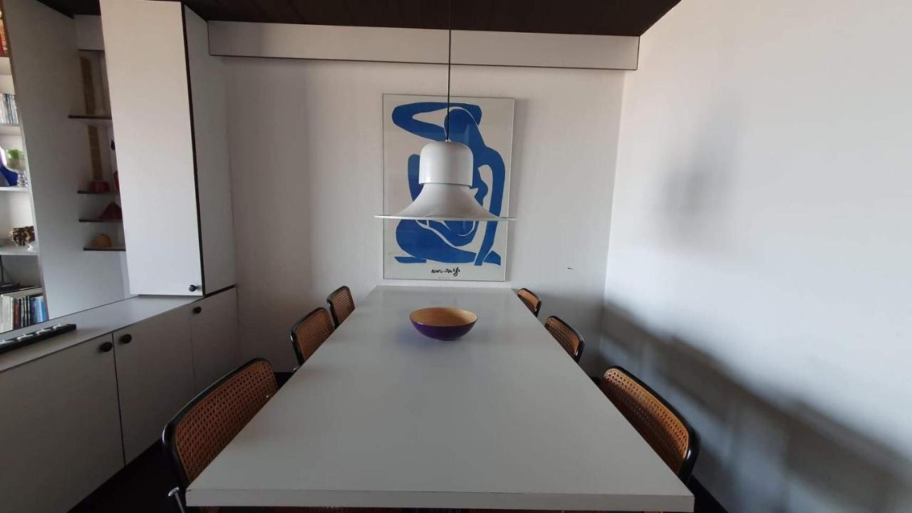 Modern Appartement Met Frontaal Zeezicht En Prive Parking Knokke-Heist Exteriör bild